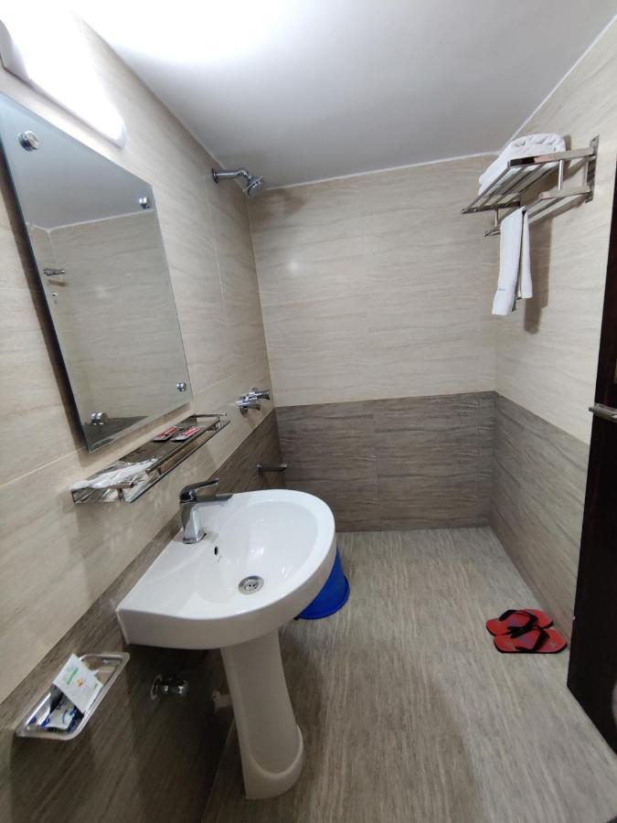 Hotel Sea Moon Cox's Bazar Kültér fotó
