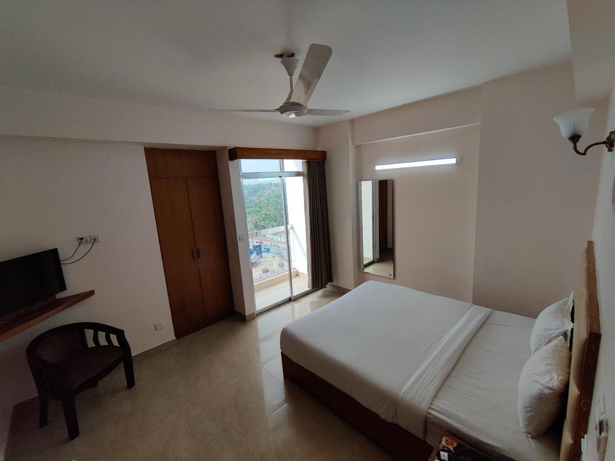 Hotel Sea Moon Cox's Bazar Kültér fotó